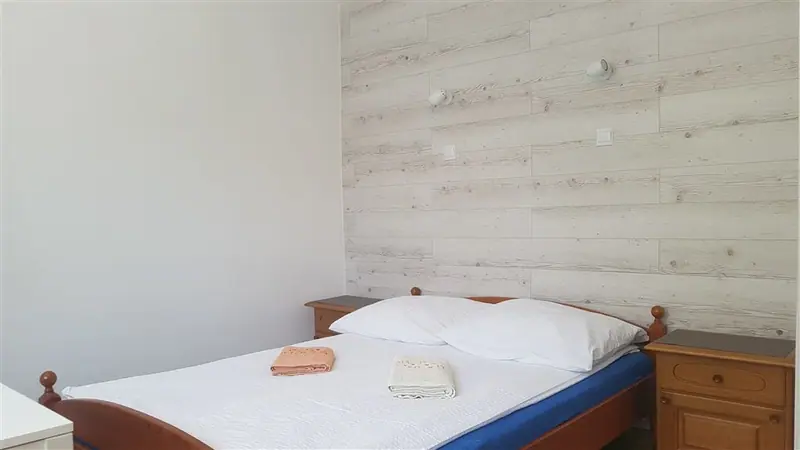 Pokój dwuosobowy z tarasem 12 m² – Villa Sart Gdańsk Oliwa, zdjęcie 7 z 8